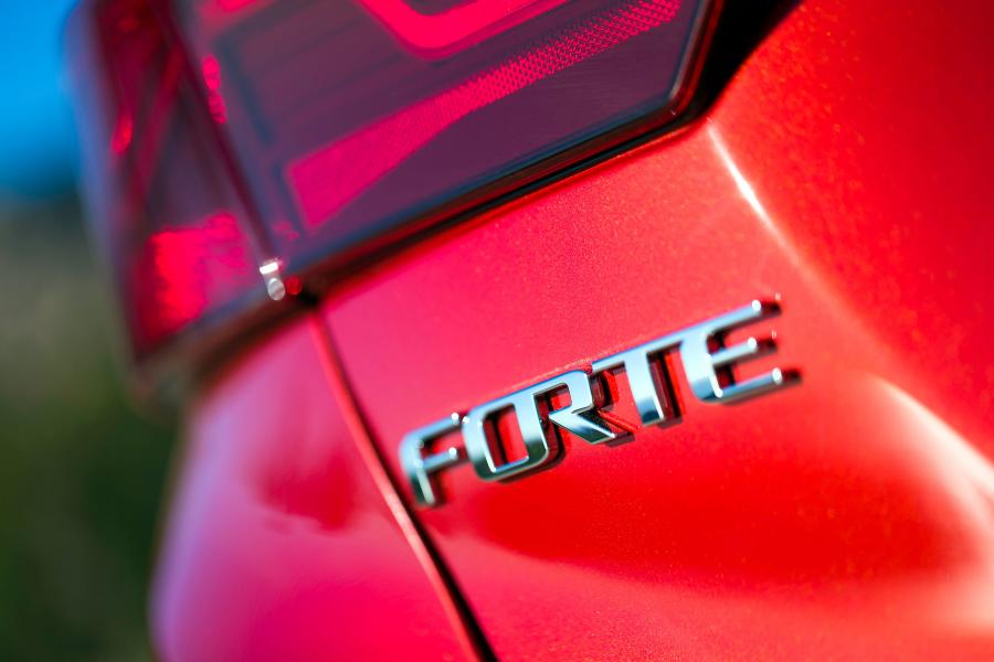 Логотип Kia Forte (BD) 2018 года  (NA) (фото 21 из 52)